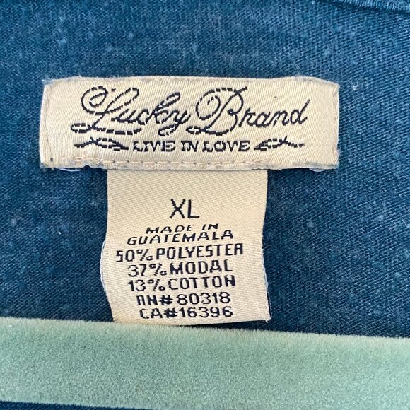 Lucky Brand Women's 3/4 Sleeve Scoop Neck Peacock Shirt in Teal - Picture 2 of 3